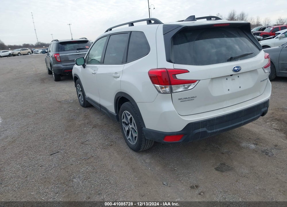 2024 SUBARU FORESTER PREMIUM VIN: JF2SKADC1RH428768