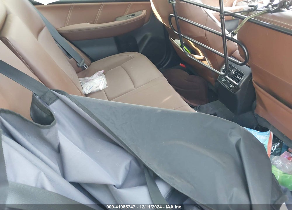 2017 SUBARU OUTBACK 3.6R TOURING VIN: 4S4BSETC9H3242815