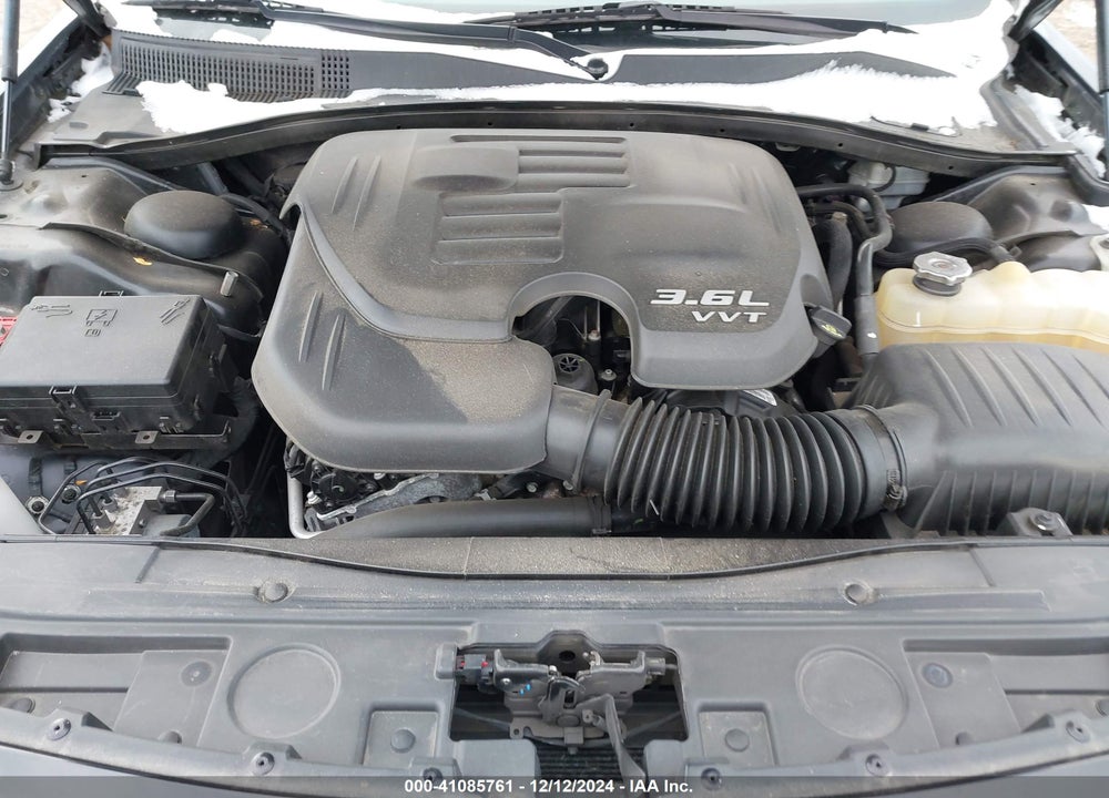 2015 CHRYSLER 300 VIN: 2C3CCABG0FH921566