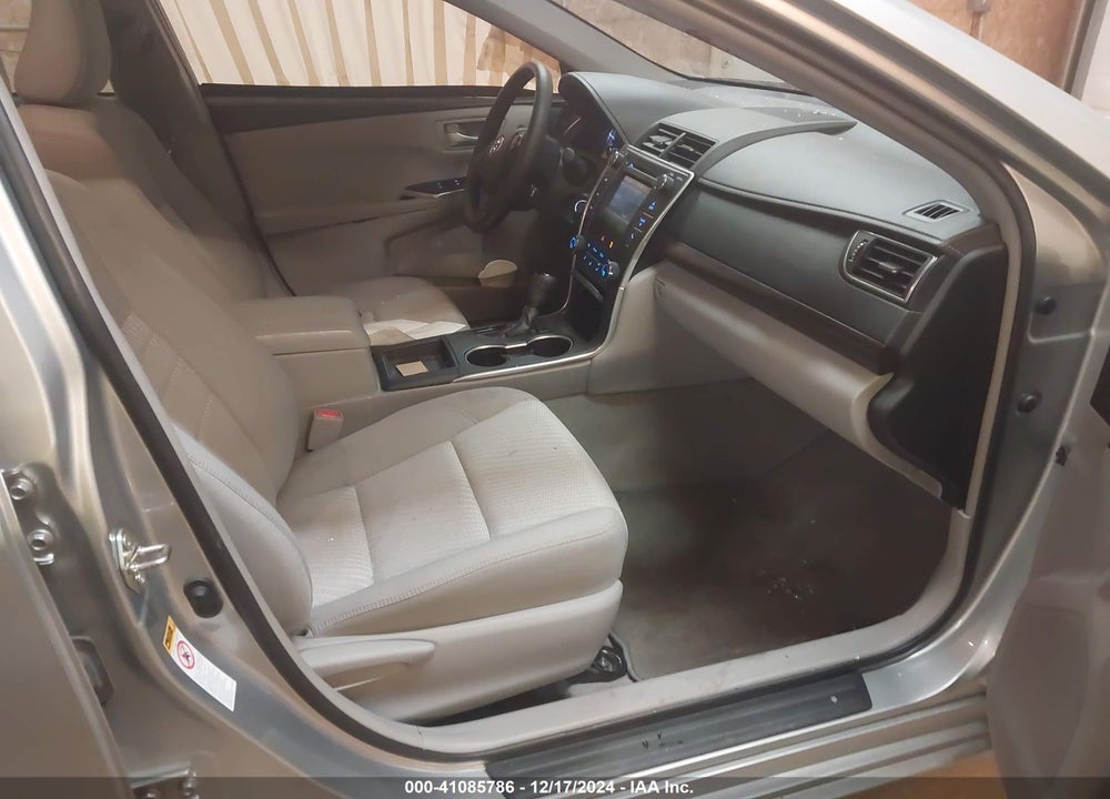 2016 TOYOTA CAMRY LE VIN: 4T4BF1FK2GR569345