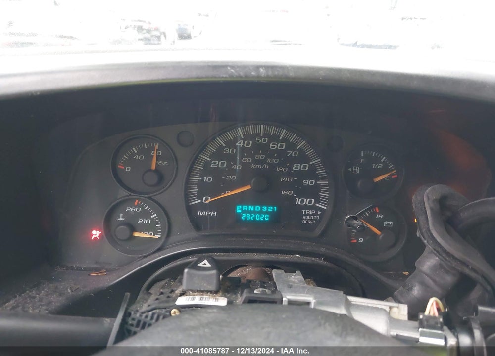 2005 CHEVROLET EXPRESS VIN: 1GCGG25V251262324