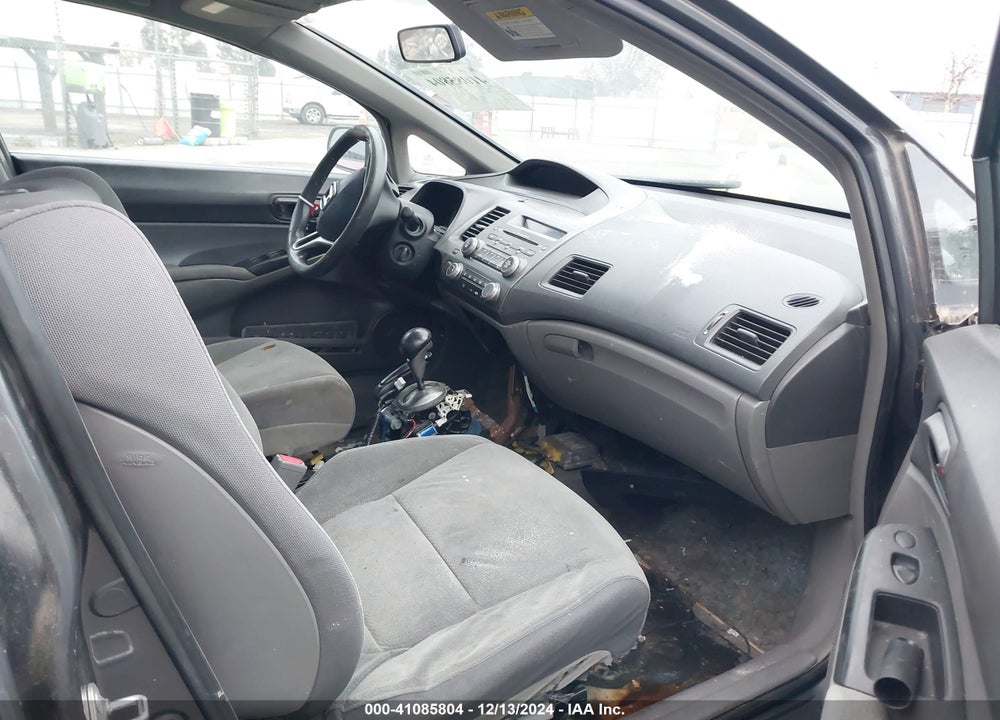 2010 HONDA CIVIC VP VIN: 19XFA1F38AE052077
