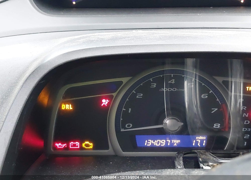 2010 HONDA CIVIC VP VIN: 19XFA1F38AE052077