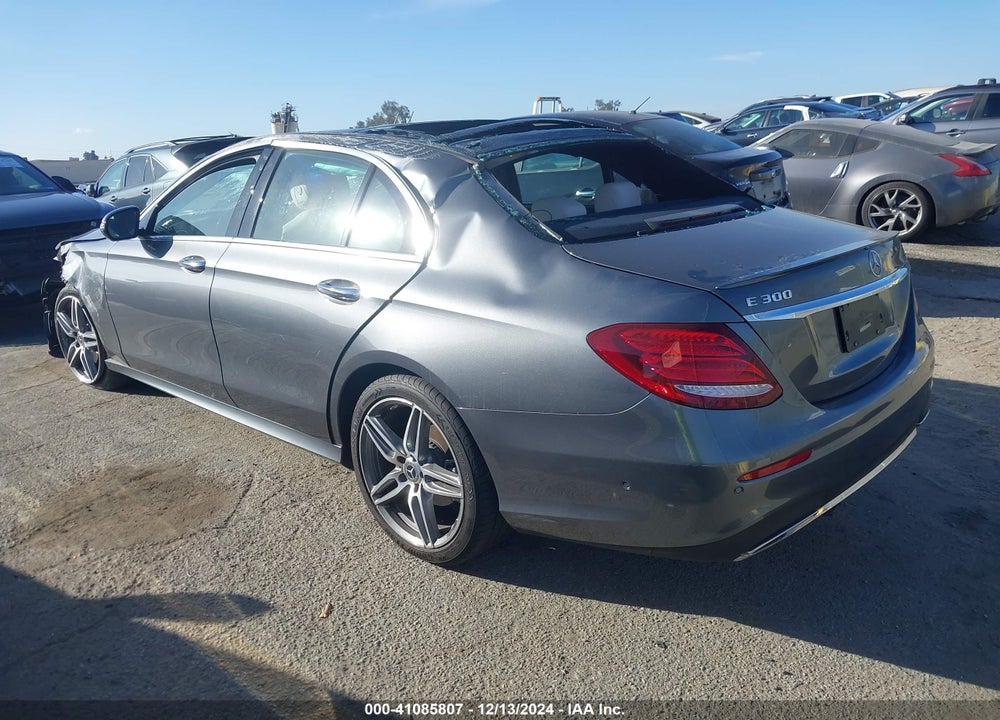 2018 MERCEDES-BENZ E VIN: WDDZF4JB4JA428037