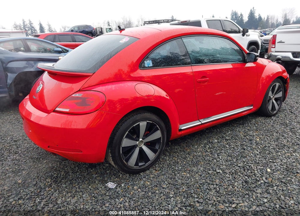 2012 VOLKSWAGEN BEETLE 2.0T TURBO VIN: 3VWVA7AT6CM620418
