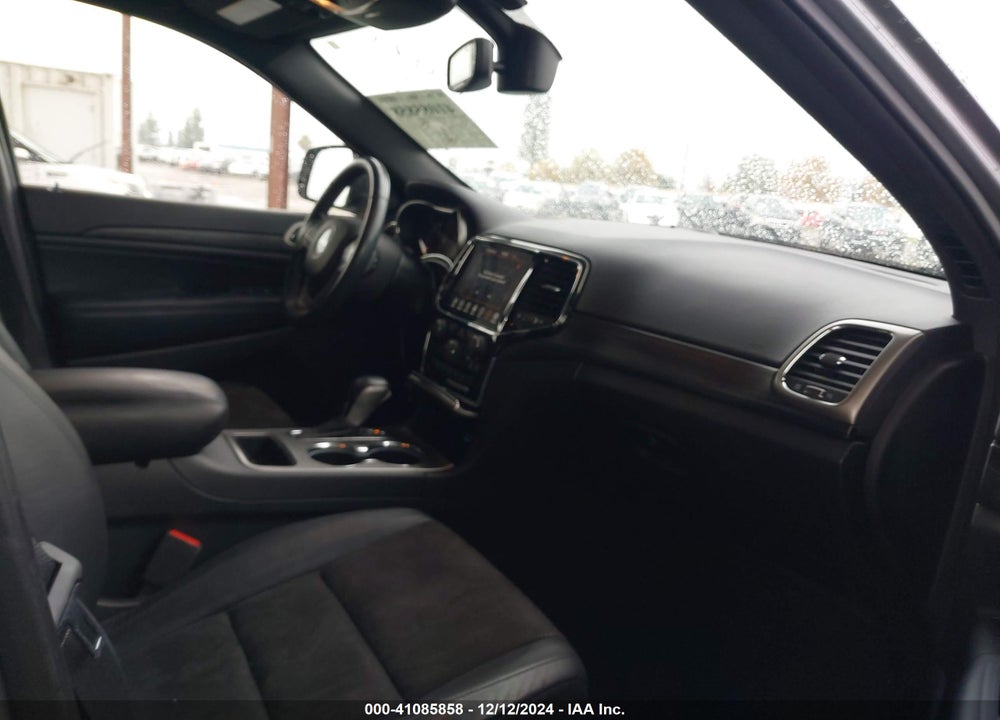 2020 JEEP GRAND CHEROKEE LAREDO E 4X2 VIN: 1C4RJEAG1LC376402