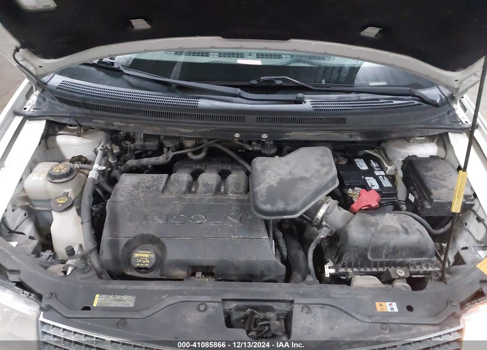 2010 LINCOLN MKX VIN: 2LMDJ8JCXABJ02833