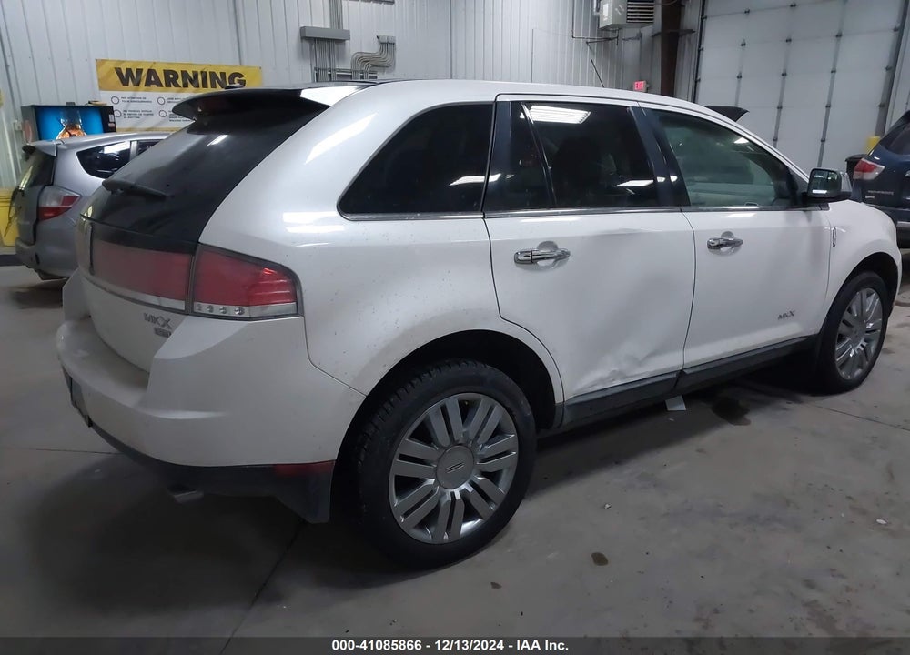 2010 LINCOLN MKX VIN: 2LMDJ8JCXABJ02833