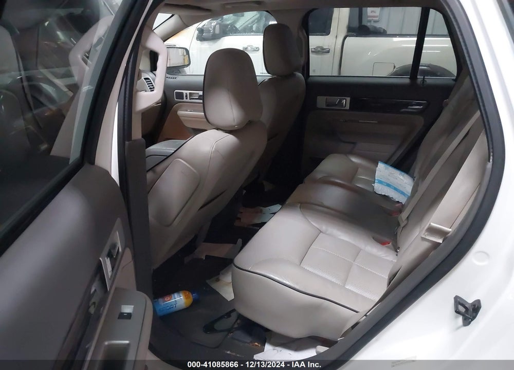 2010 LINCOLN MKX VIN: 2LMDJ8JCXABJ02833