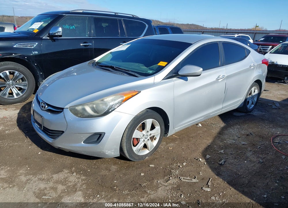2013 HYUNDAI ELANTRA GLS VIN: KMHDH4AE4DU814125
