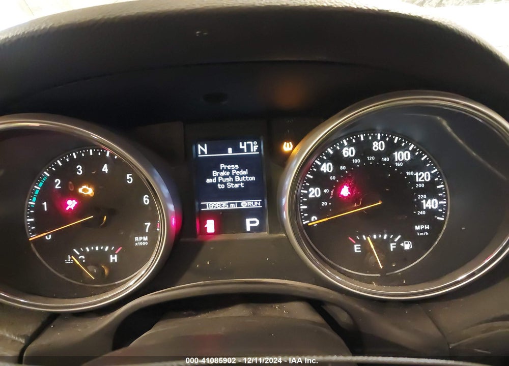 2011 JEEP GRAND CHEROKEE LAREDO VIN: 1J4RR4GG7BC624431