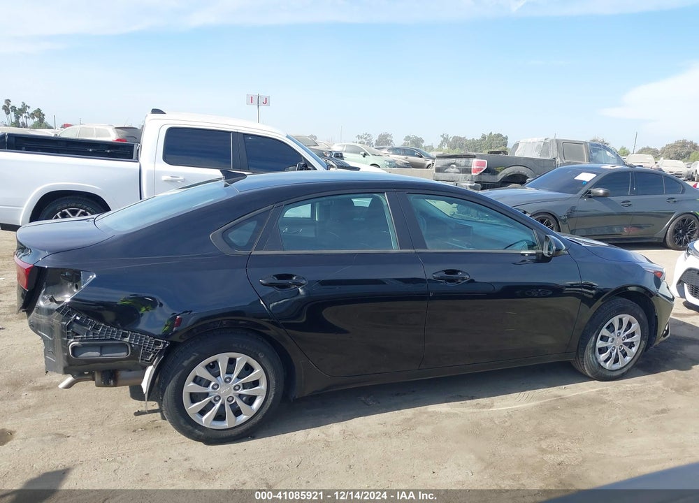 2022 KIA FORTE FE VIN: 3KPF24AD7NE441569