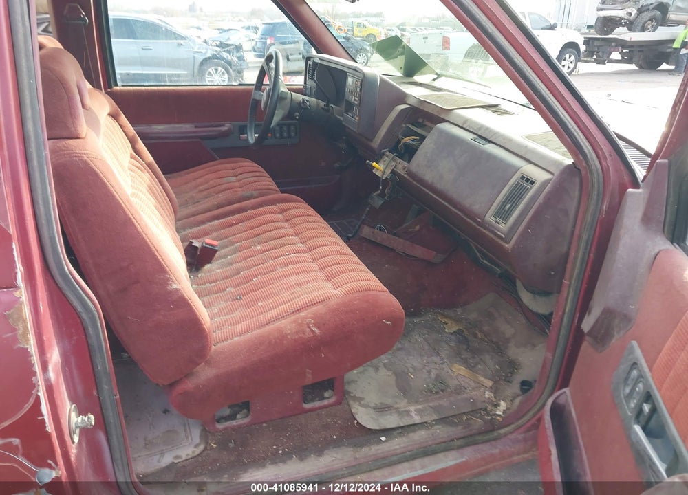 1992 GMC SIERRA K2500 VIN: 2GTFK29K3N1500122