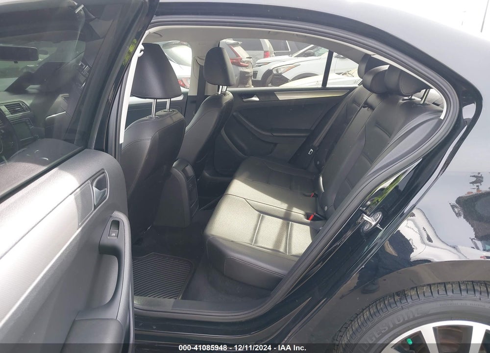 2017 VOLKSWAGEN JETTA 1.4T SE VIN: 3VWDB7AJ9HM286206