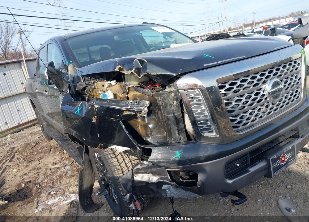 2018 NISSAN TITAN XD PLATINUM RESERVE DIESEL VIN: 1N6BA1F47JN519487