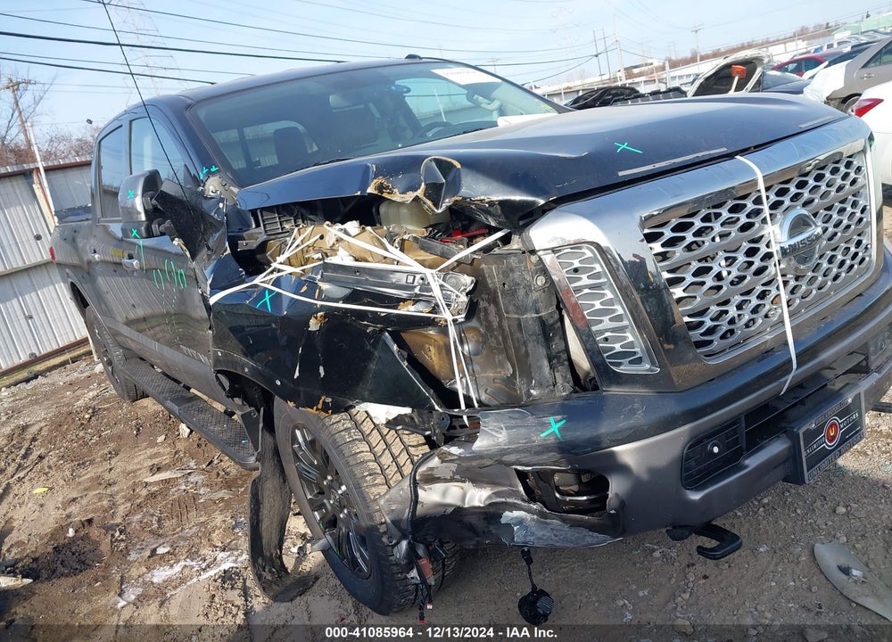 2018 NISSAN TITAN XD PLATINUM RESERVE DIESEL VIN: 1N6BA1F47JN519487