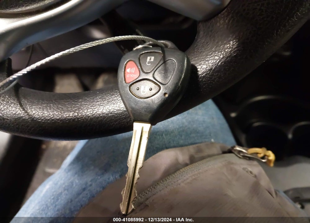 2012 TOYOTA YARIS LE VIN: JTDKTUD36CD527792