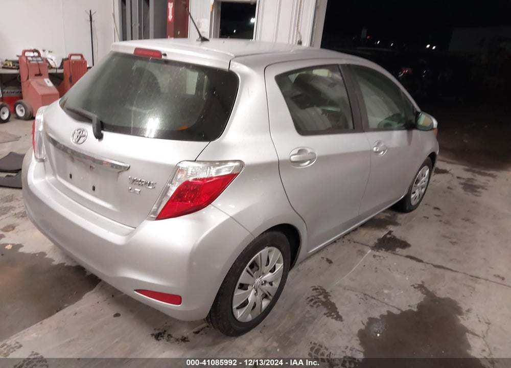 2012 TOYOTA YARIS LE VIN: JTDKTUD36CD527792