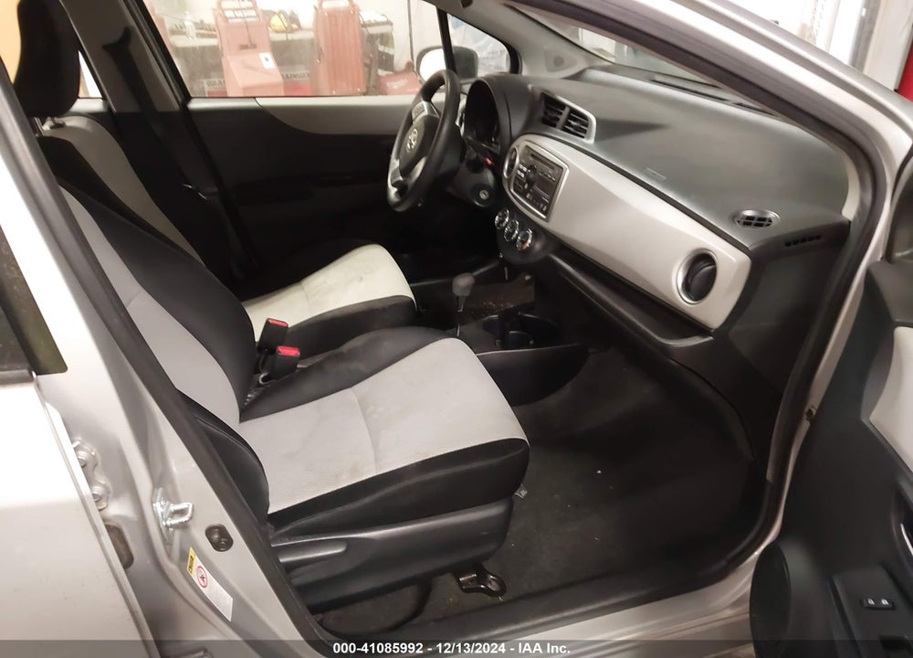 2012 TOYOTA YARIS LE VIN: JTDKTUD36CD527792