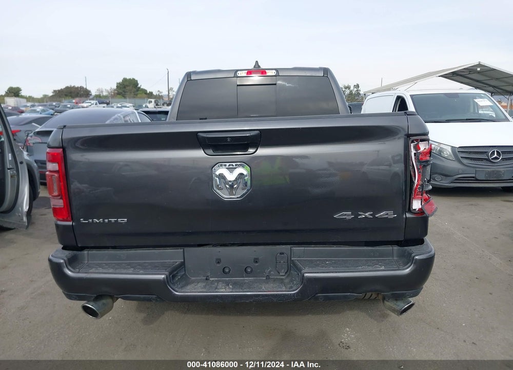 2021 RAM 1500 LIMITED 4X4 6'4 BOX VIN: 1C6SRFPTXMN572095