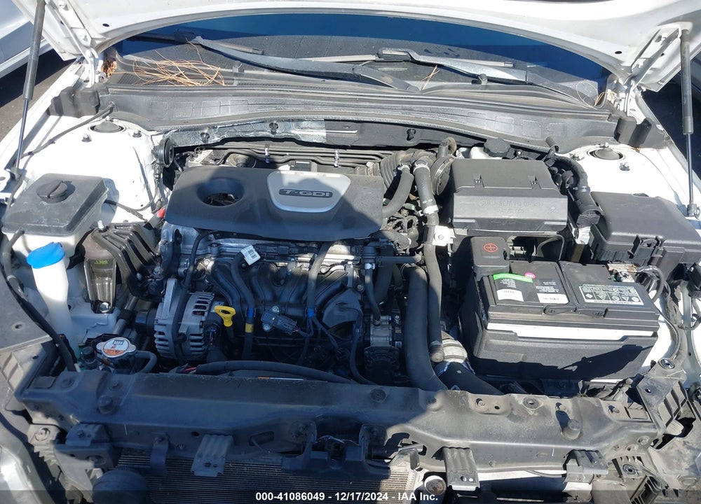 2017 KIA OPTIMA LX TURBO VIN: 5XXGT4L18HG142138