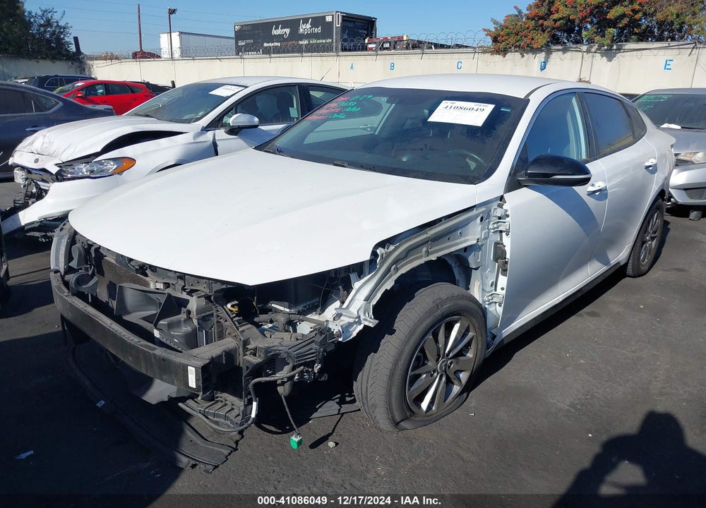 2017 KIA OPTIMA LX TURBO VIN: 5XXGT4L18HG142138