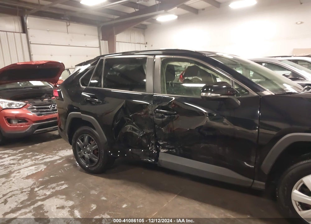 2019 TOYOTA RAV4 LE VIN: JTMG1RFV5KD510150