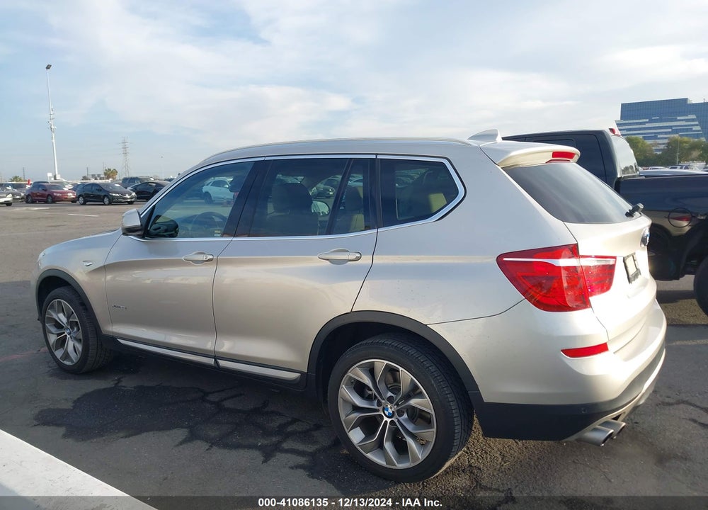 2017 BMW X3 XDRIVE28I VIN: 5UXWX9C51H0D96132