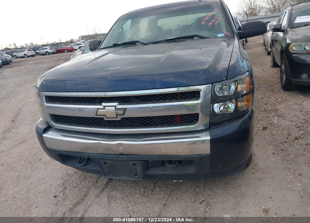 2008 CHEVROLET SILVERADO 1500 LS VIN: 3GCEC13C98G216204