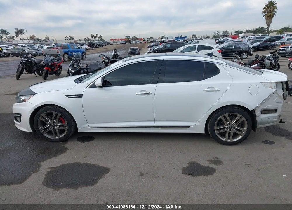 2013 KIA OPTIMA SX VIN: 5XXGR4A60DG088504