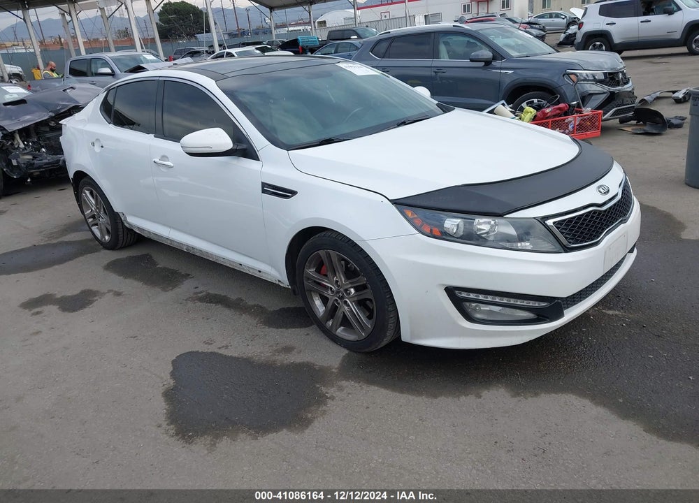 2013 KIA OPTIMA SX VIN: 5XXGR4A60DG088504