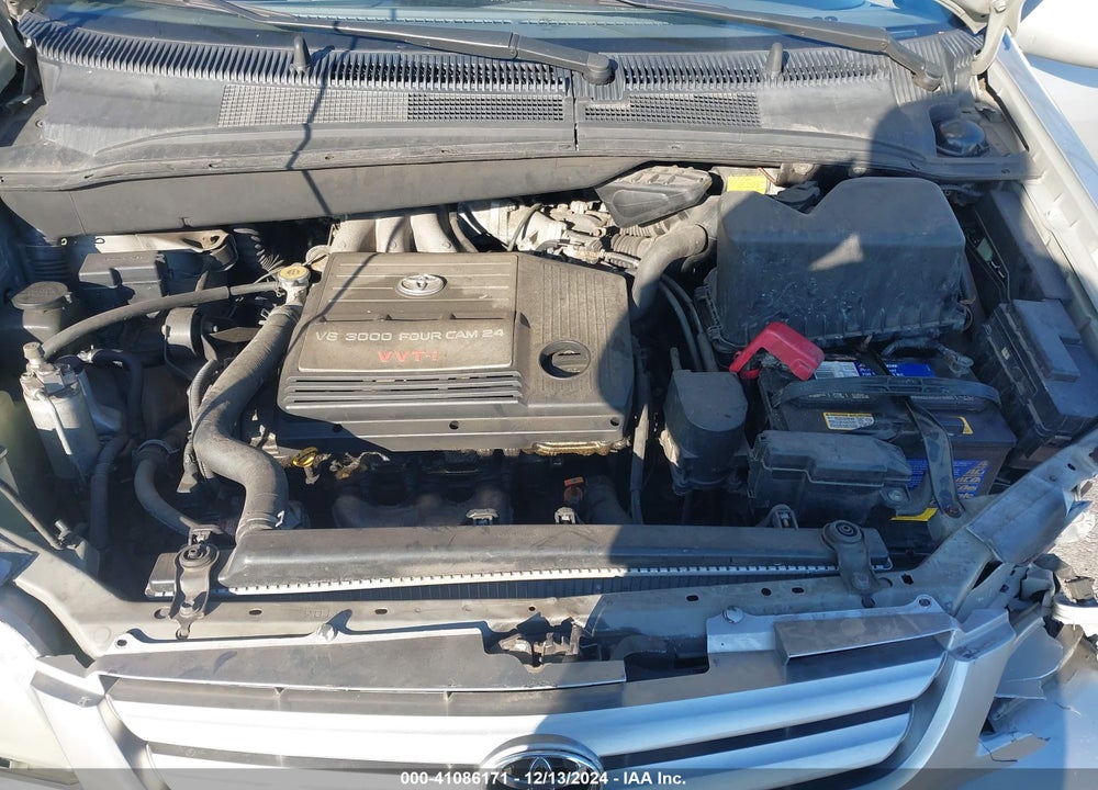 2003 TOYOTA SIENNA XLE VIN: 4T3ZF13C13U529989