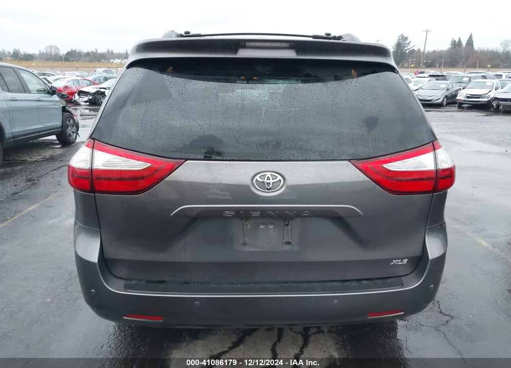 2017 TOYOTA SIENNA VIN: 5TDYZ3DC5HS790709
