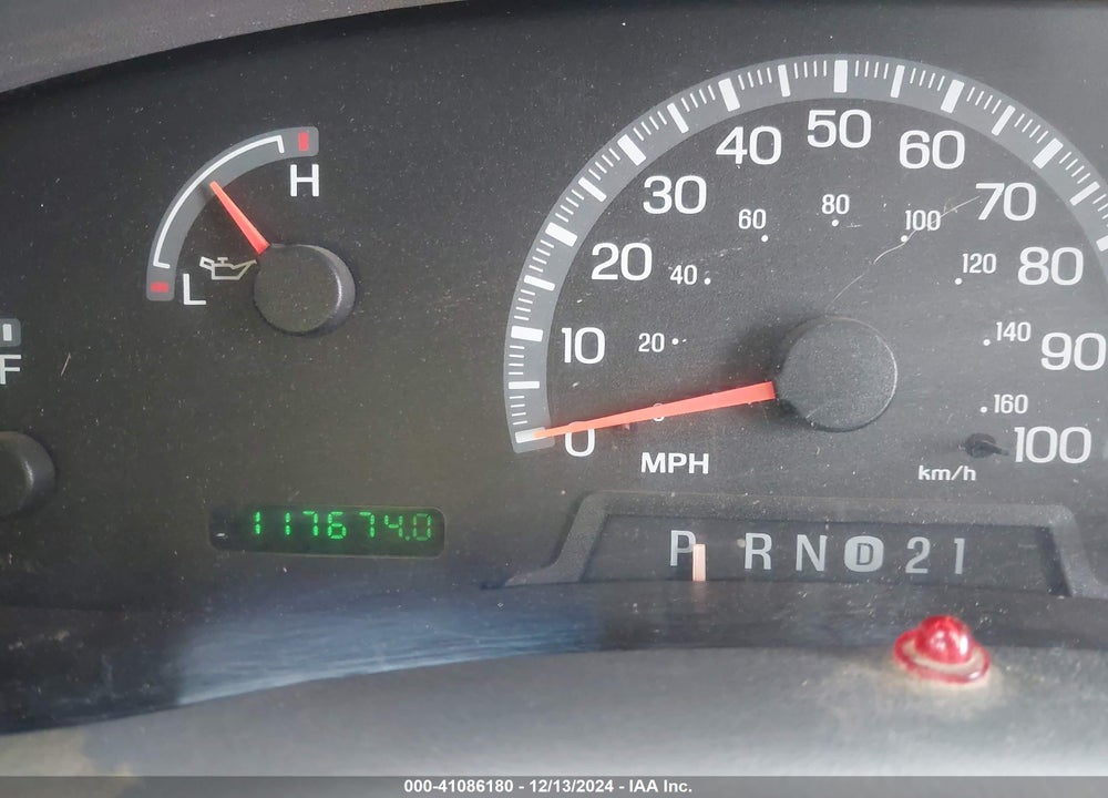 2002 FORD F-150 XL/XLT VIN: 3FTRF17252MA22093