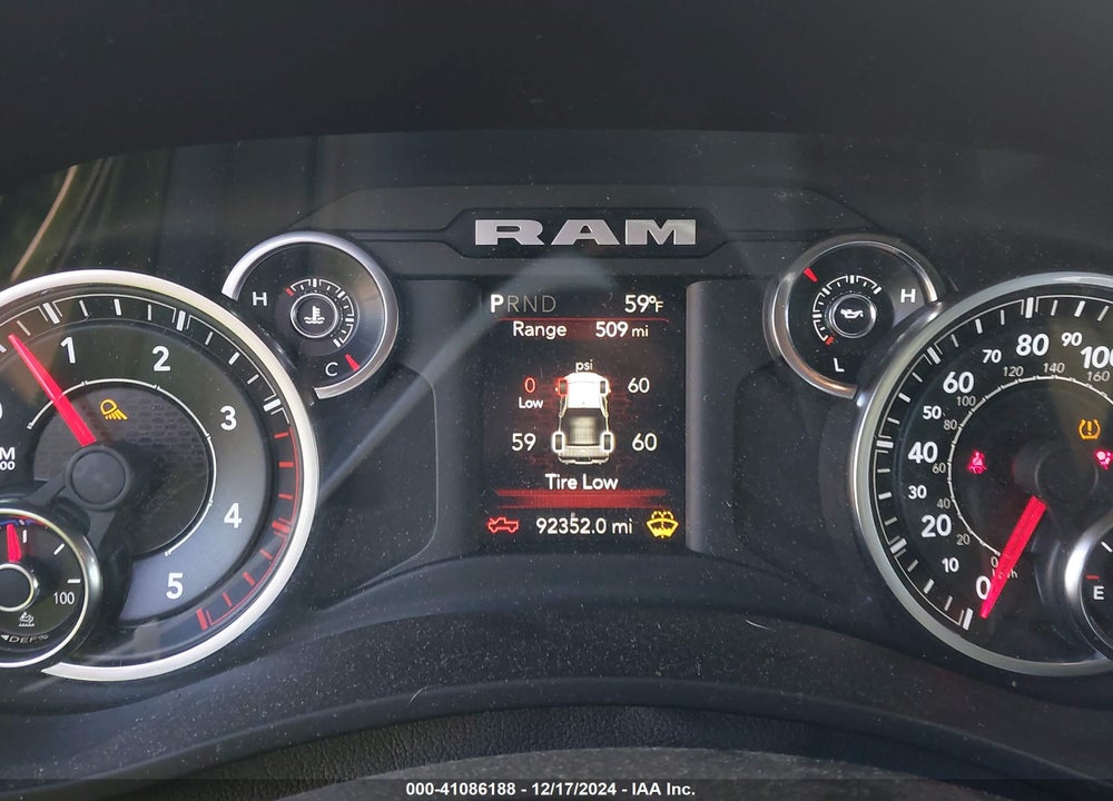 2020 RAM 2500 VIN: 3C6UR5DL2LG308268