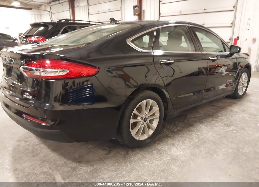 2019 FORD FUSION HYBRID VIN: 3FA6P0MU9KR123694