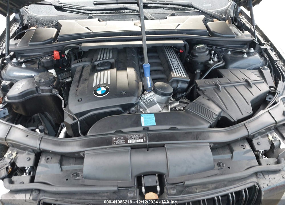 2008 BMW 328I VIN: WBAVA33578K055571