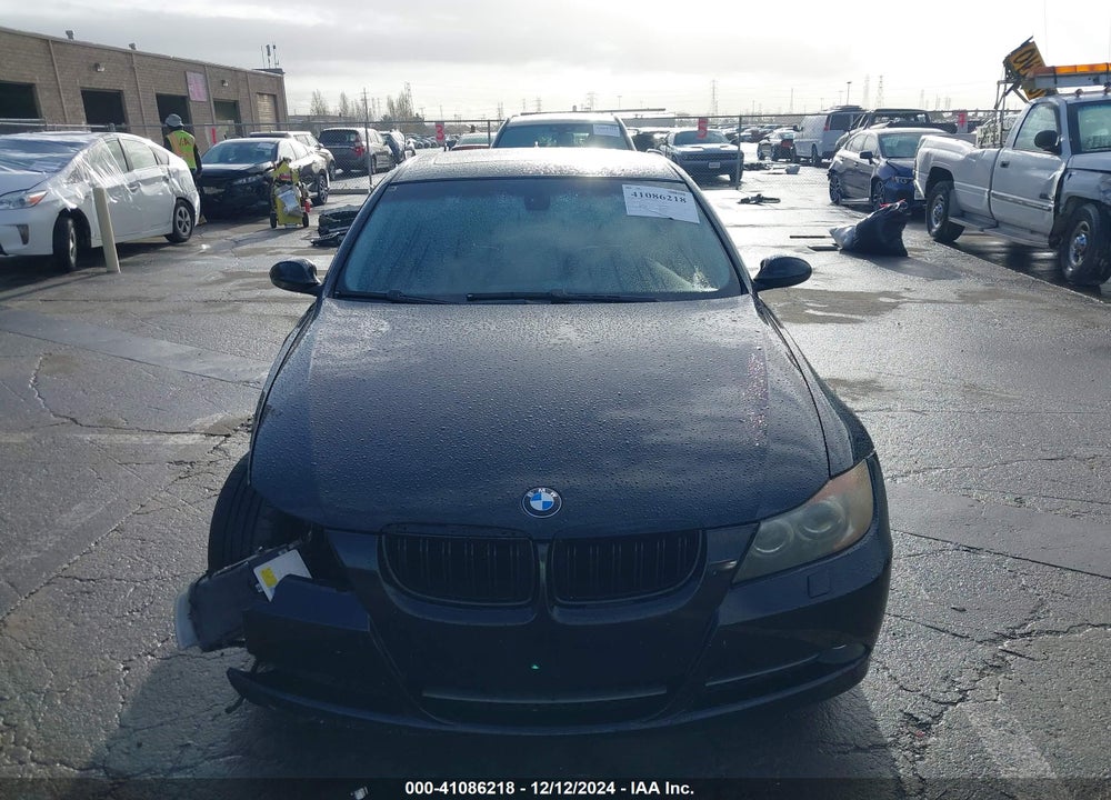 2008 BMW 328I VIN: WBAVA33578K055571