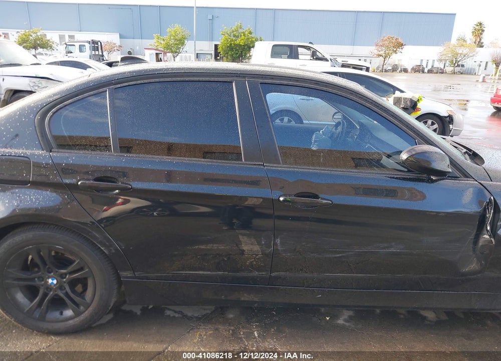 2008 BMW 328I VIN: WBAVA33578K055571