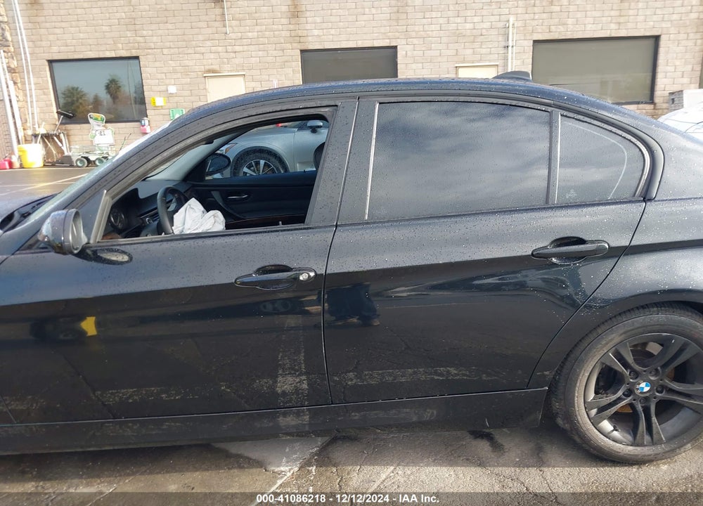 2008 BMW 328I VIN: WBAVA33578K055571