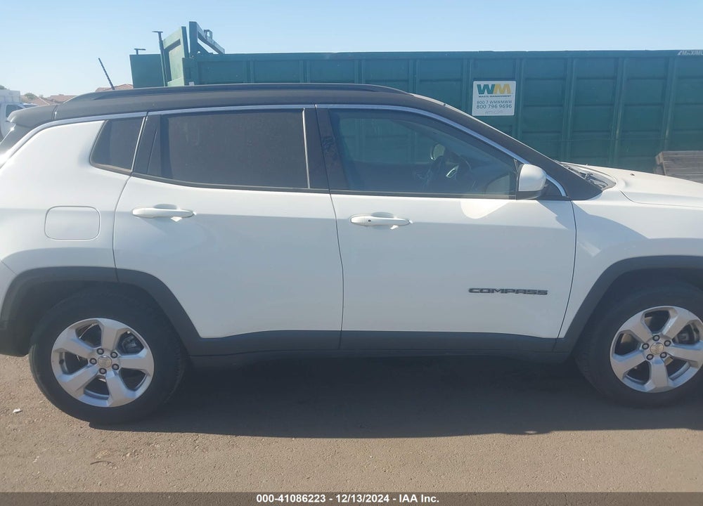 2018 JEEP COMPASS LATITUDE FWD VIN: 3C4NJCBB4JT293148