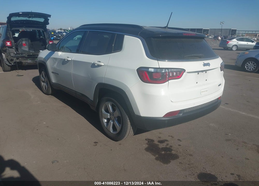 2018 JEEP COMPASS LATITUDE FWD VIN: 3C4NJCBB4JT293148