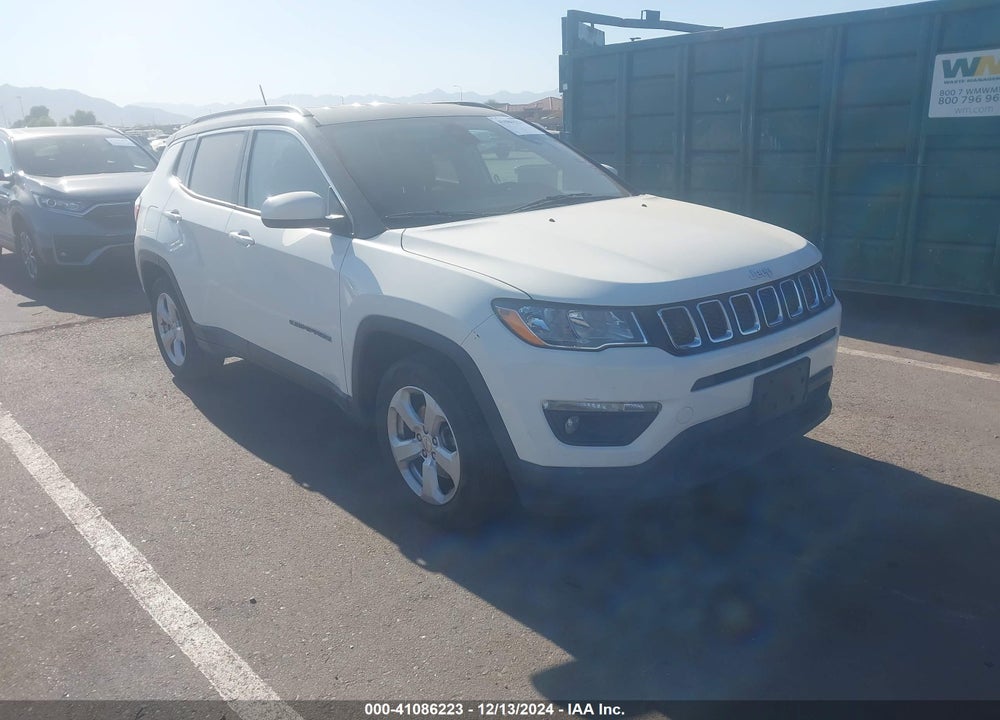 2018 JEEP COMPASS LATITUDE FWD VIN: 3C4NJCBB4JT293148