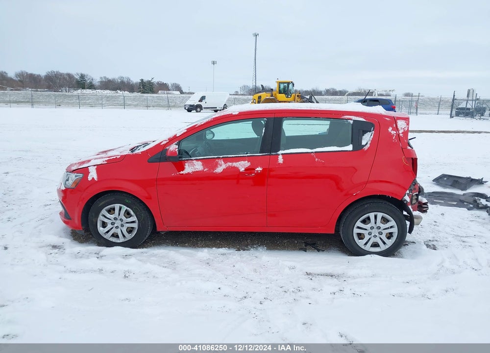 2020 CHEVROLET SONIC VIN: 1G1JG6SB7L4132535