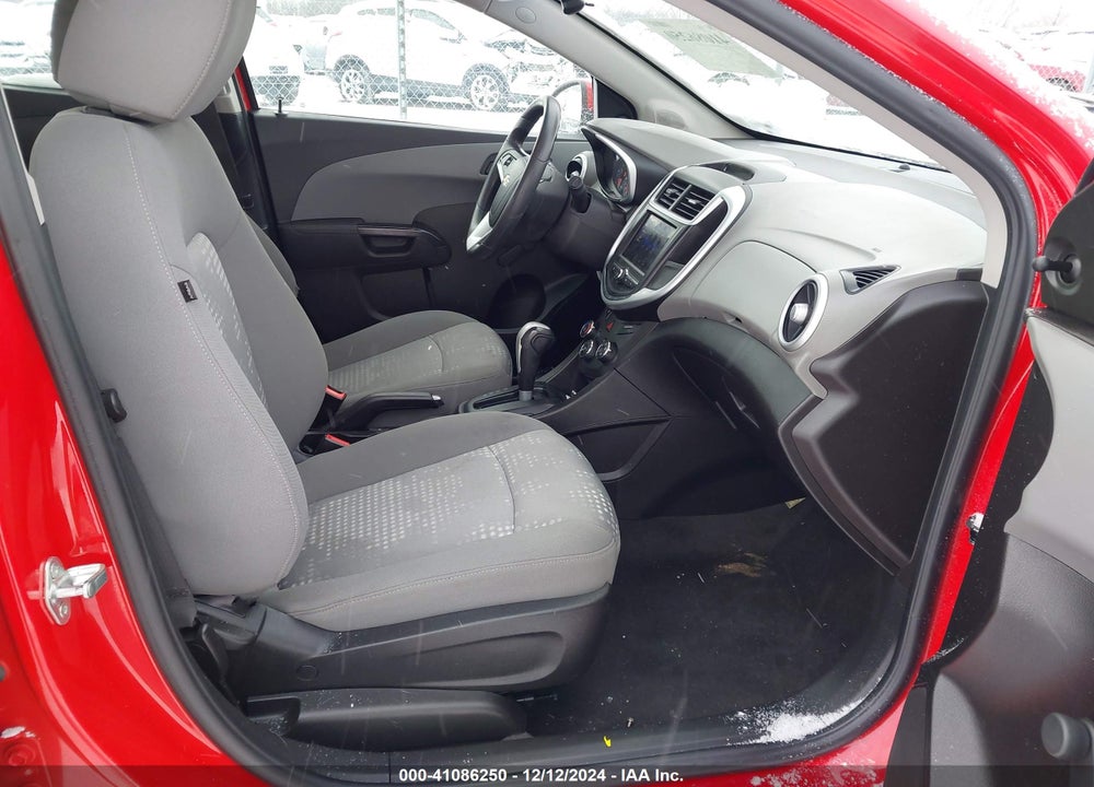 2020 CHEVROLET SONIC VIN: 1G1JG6SB7L4132535