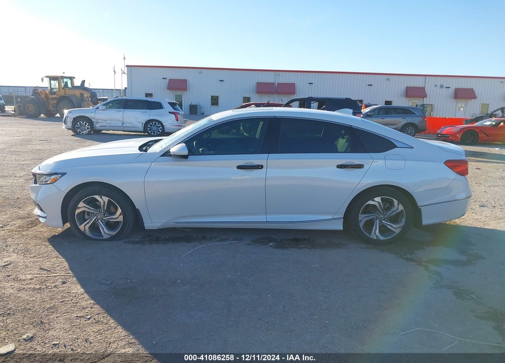 2018 HONDA ACCORD VIN: 1HGCV1F48JA098836