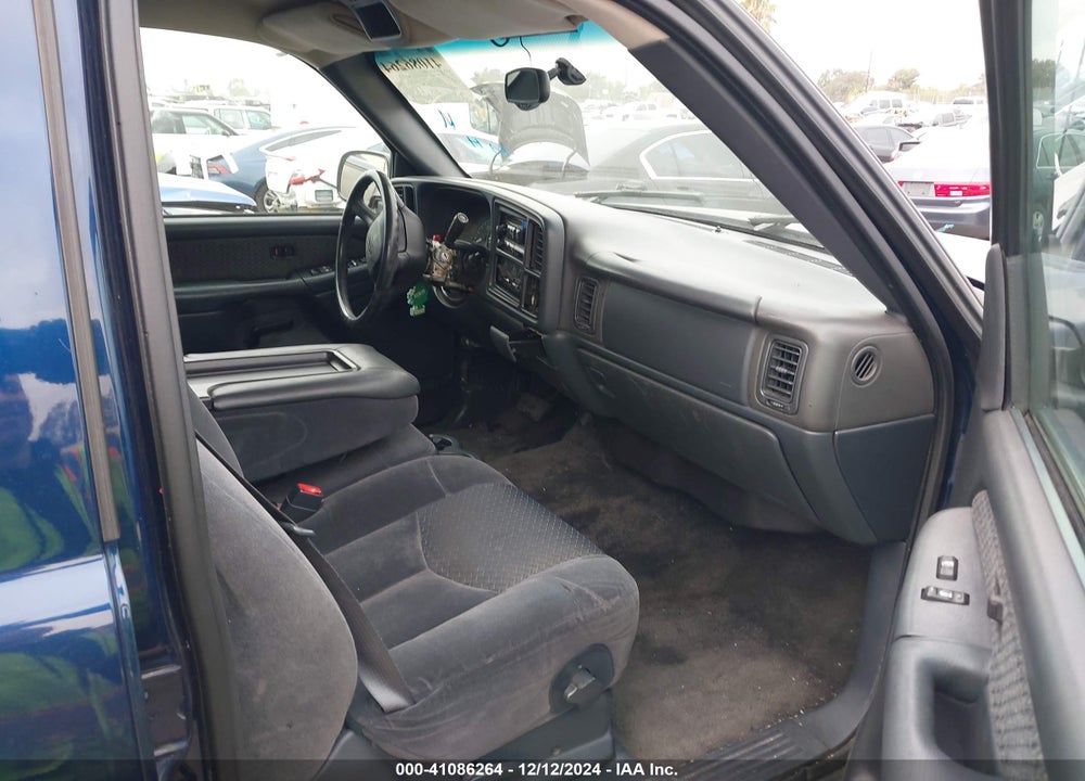 2002 CHEVROLET AVALANCHE 1500 VIN: 3GNEC13T42G117403