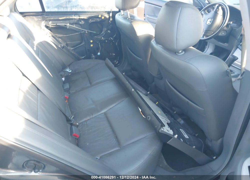 2005 HONDA ACCORD 3.0 EX VIN: 1HGCM66535A061725