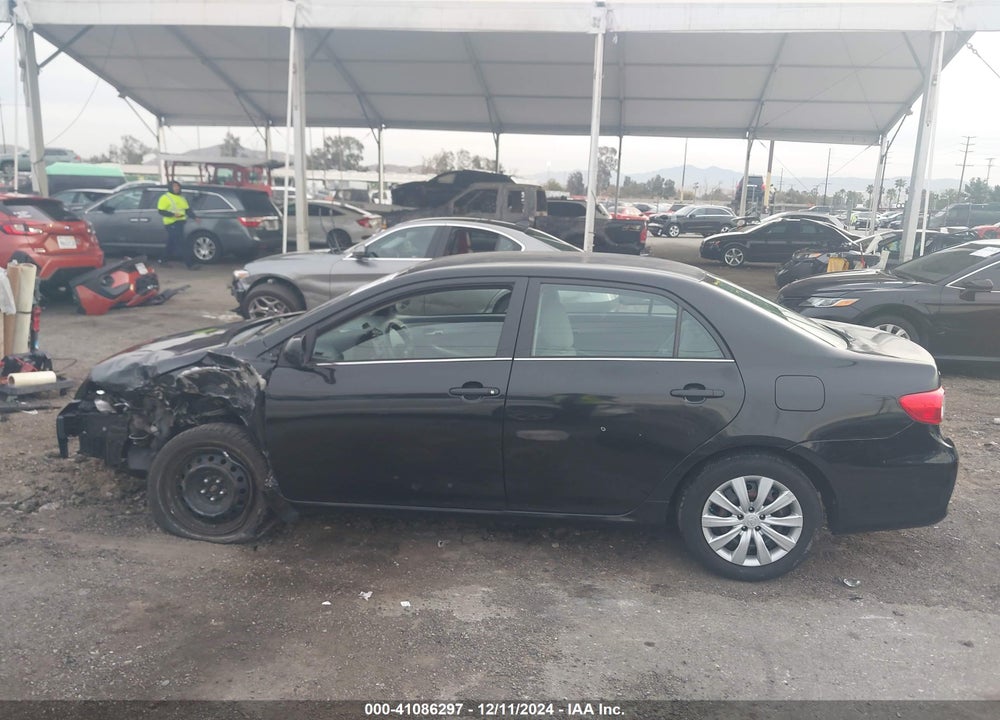 2013 TOYOTA COROLLA LE VIN: 2T1BU4EE1DC973392
