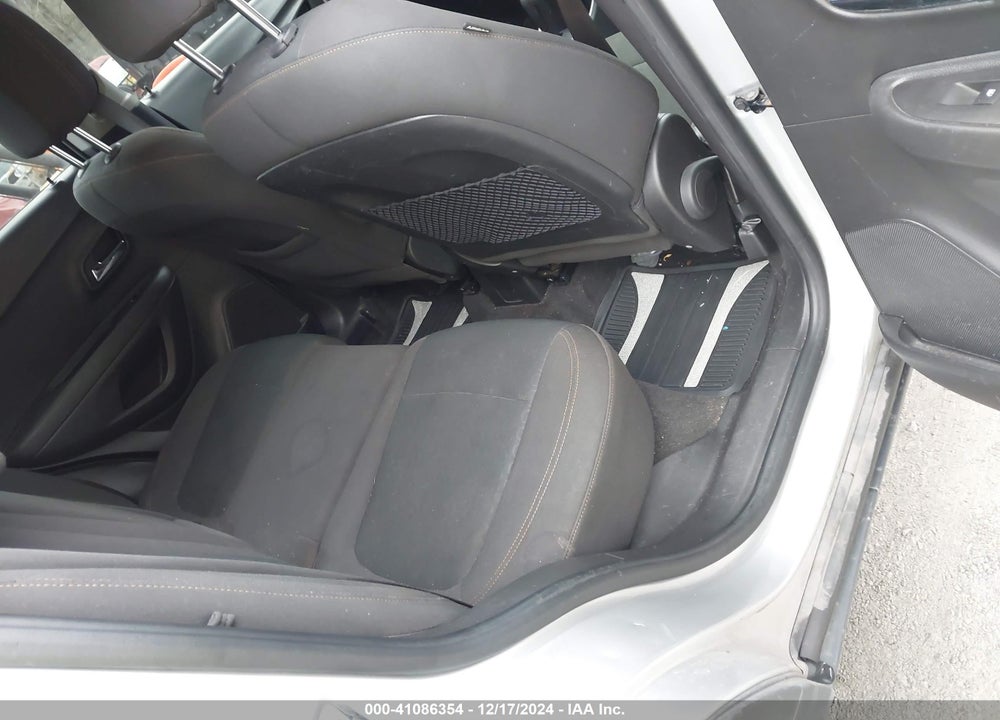 2018 CHEVROLET TRAX LS VIN: KL7CJNSB1JB607260